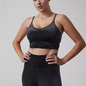 ATHLETA Elation V-Neck Velvet Crop Cup A-C In Black Size Small